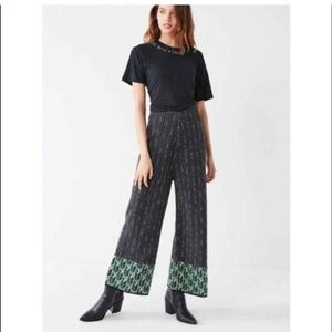 Urban Outfitters Metallic Wide Leg Stretch Cropped Pant
